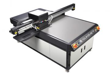 GUNSJET UVF1016